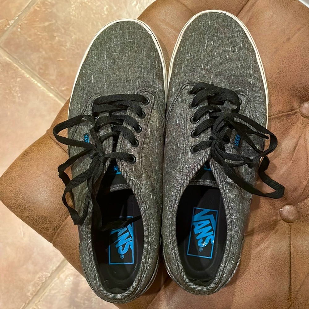 Mens vans size 10.5